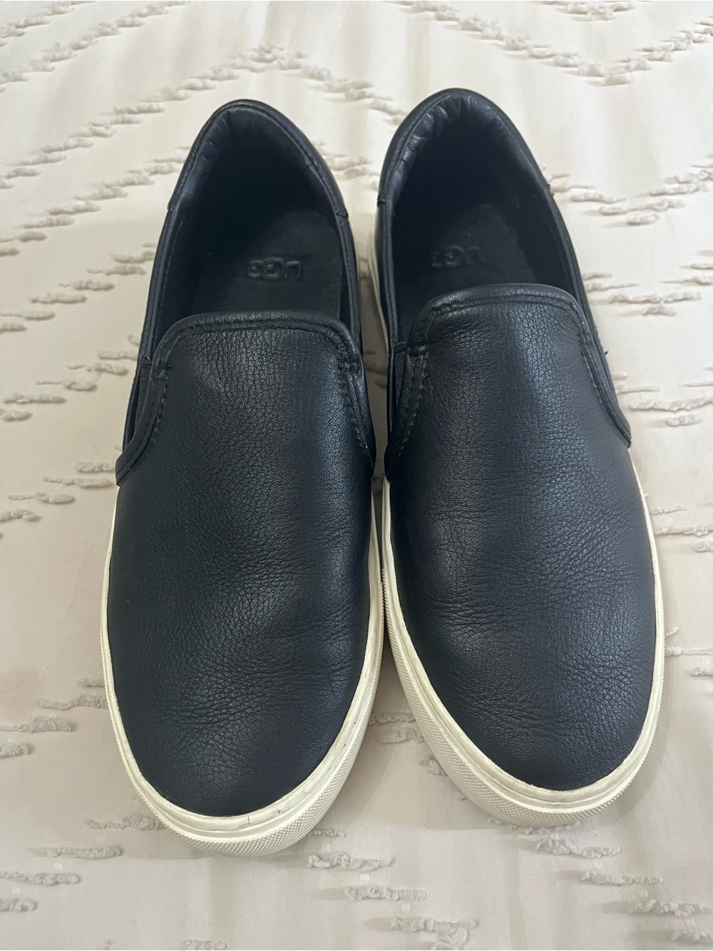 UGG Black Leather Slip-On Platform Sneakers | Women’s Size 7.5